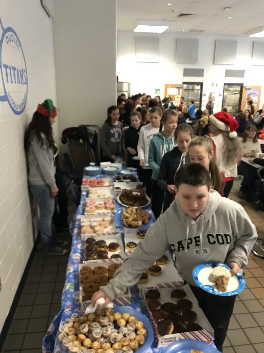 GMS_LeadLearner's tweet image. Team 7-1 Family Breakfast was a success! @71wolfette @Brooksy1234567 @lisa_samko @TracyIde1 #DMSROCKS