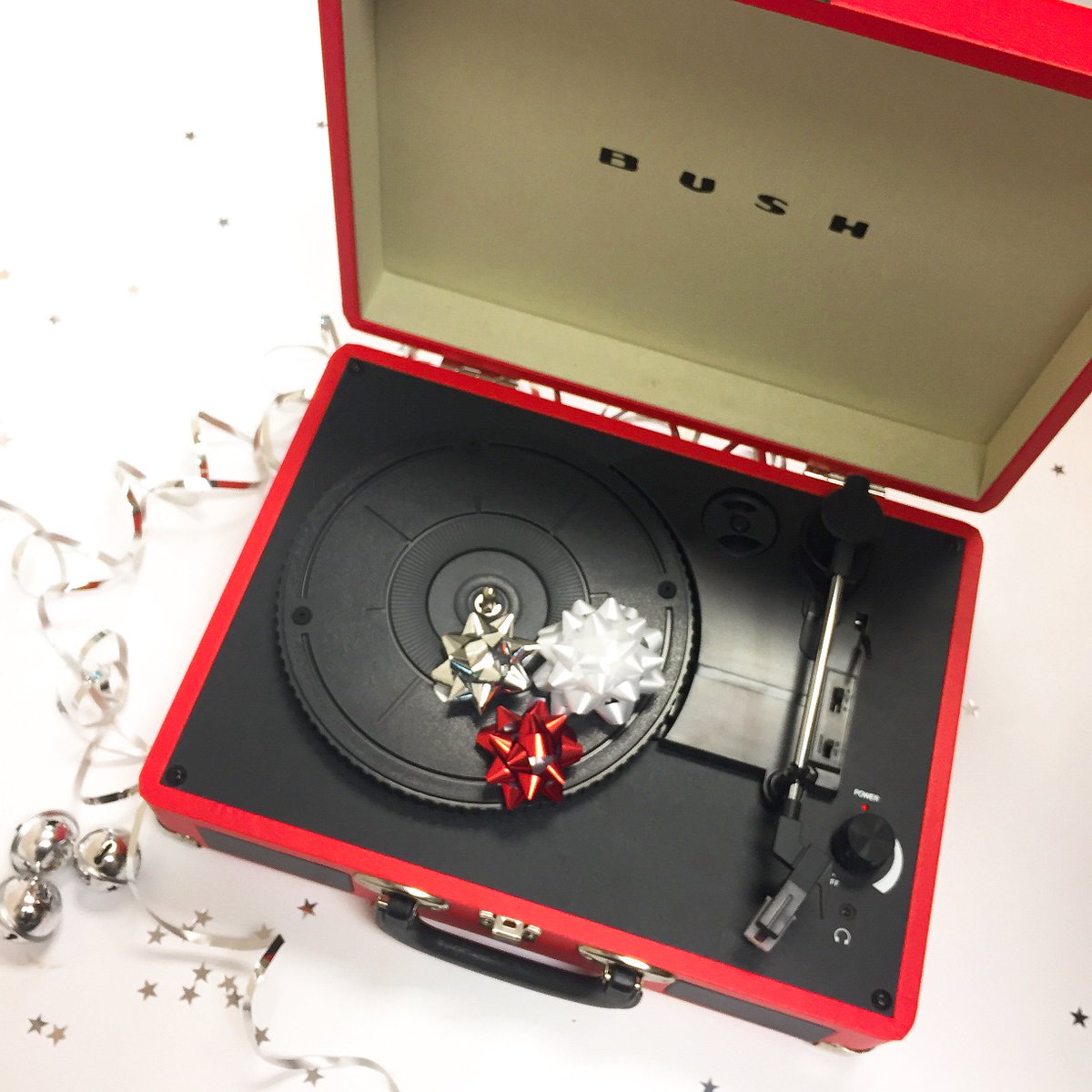 FishergateSC's tweet photo. โจDay 16!! #23daysofChristmas we are giving away a #BUSH #RecordPlayer from @Argos_Online ! Will you be rocking around the Christmas tree on Christmas day?๐ FOLLOW, RT & COMMENT! #COMPETITION Ends 10am 17/12/17 #prize #goodluck ๐ผ๐ป๐ถ#winchristmas #giveaway โจ https://t.co/o7wCS2tDS5