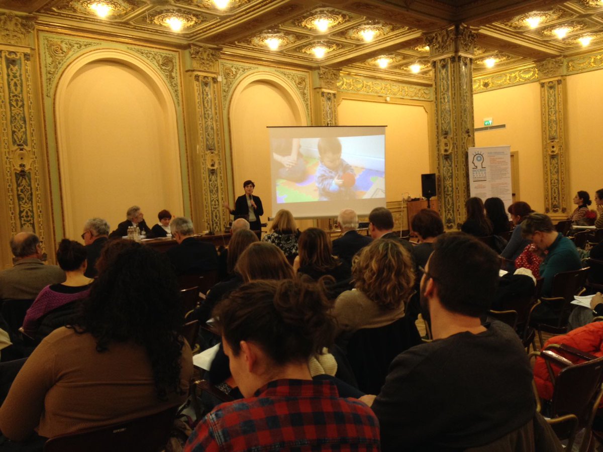 WeDrawproject's tweet photo. @monica_gori of @IITalk presenting #abbiproject and #WeDrawproject at the national congress #occhiodellamente in Genoa https://t.co/Sw1wMHszfV