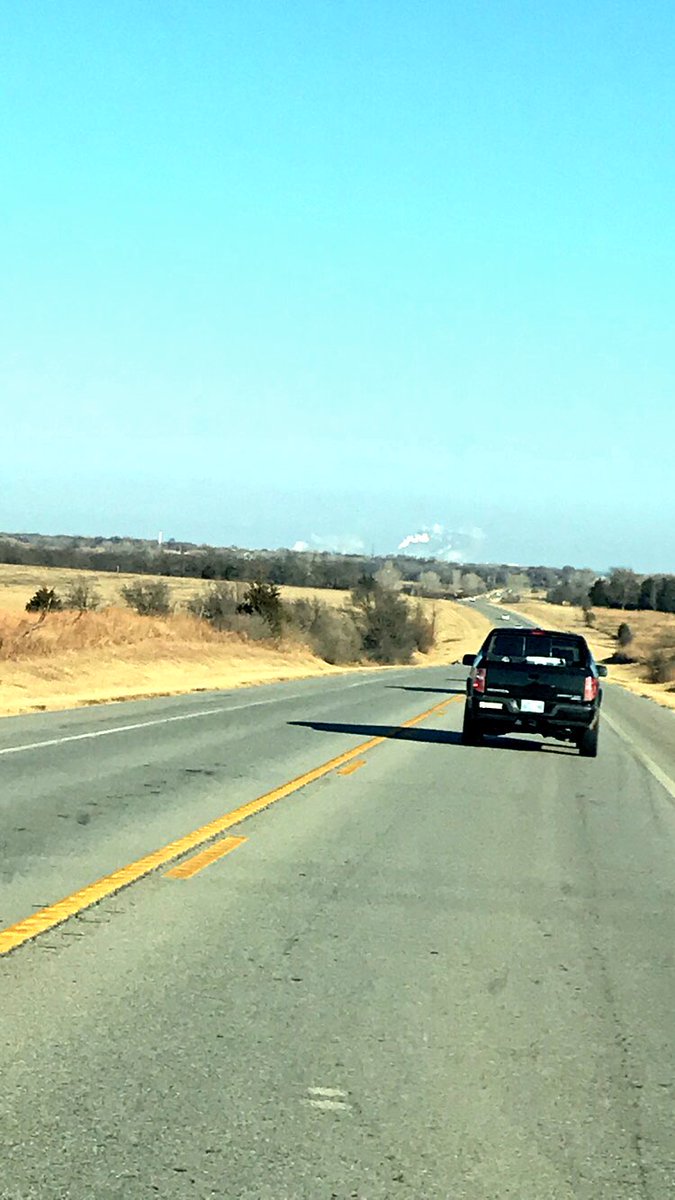 ana23pc's tweet image. You know you’re close to Home when #smog #PCProbs lol