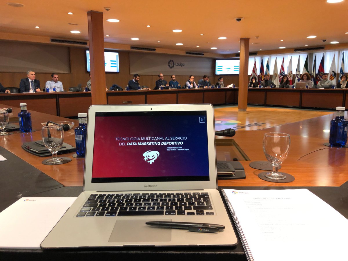 RethinkMKting's tweet photo. Ayer compartimos con @LaLiga el caso Granota FanClub. Marketing de precisión al servicio del fútbol, basado en tecnología CRM, APP, proximity marketing. Gracias a LaLiga, a @LevanteUD y a los clubs que nos escucharon #fidelización #fanexperiencie #mallmarksport #bigdatadeportivo https://t.co/jxJQe0kJAa