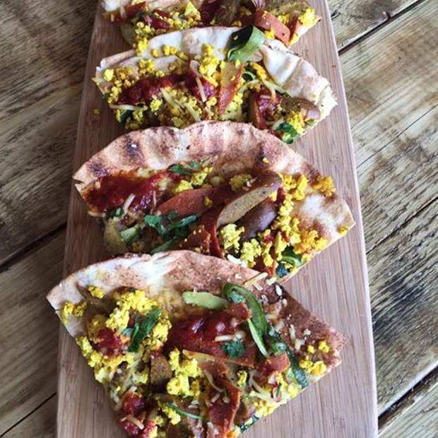 cardiffcooks's tweet photo. #Cardiff's very own specialist #vegan cafe! What a pleasure to welcome @AnnaLokacafebar into The Cardiff Cook Book!! The colours in their food are unbelievable! #Foodie #Cooking #WelshFood https://t.co/8fw8C4Iuma