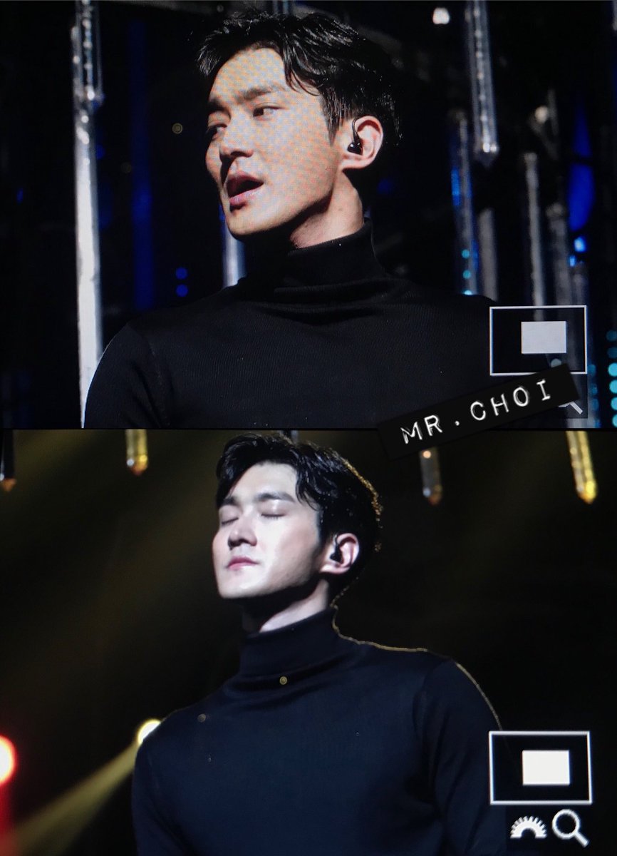 171215 Super Show 7 in Seoul: 블랙 &amp; 화이트♥️ 폴라티가 잘 어울리는 남자😆 <a href="/siwonchoi/">Siwon Choi</a> #siwon