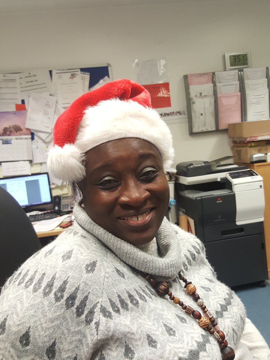 Oatalabi's tweet photo. Christmas jumper day at work! https://t.co/aexHD88v8Q