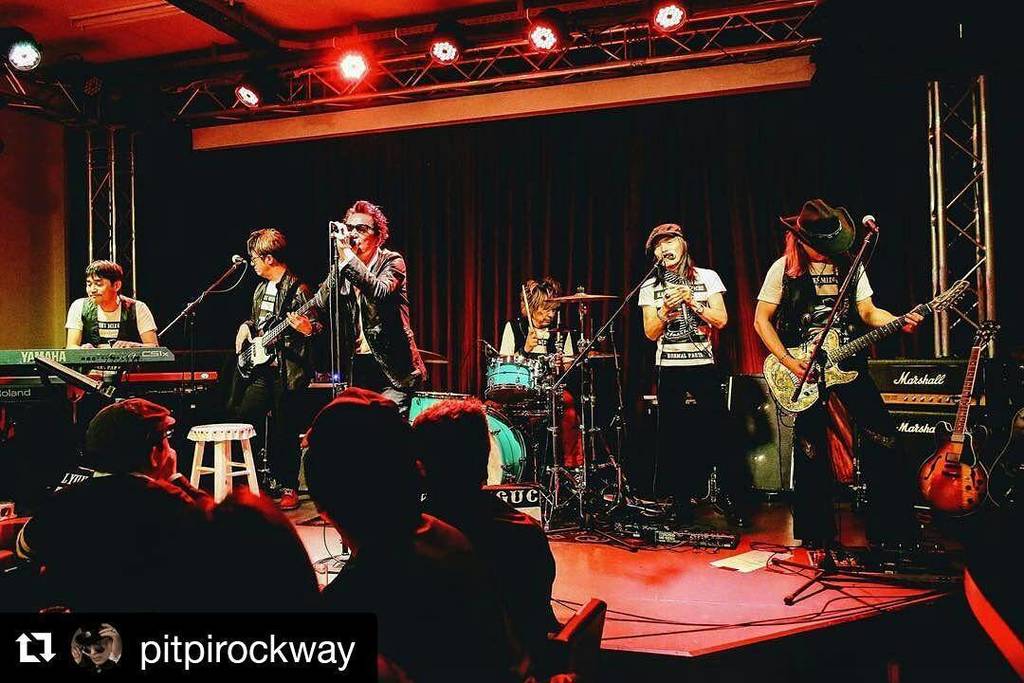 WildGuitarman's tweet image. ✨ #repost from @pitpirockway 
#pitpi #normalparts #rockband #gigshot #birdland #roppongi #tokyo ift.tt/2CwIrQJ
