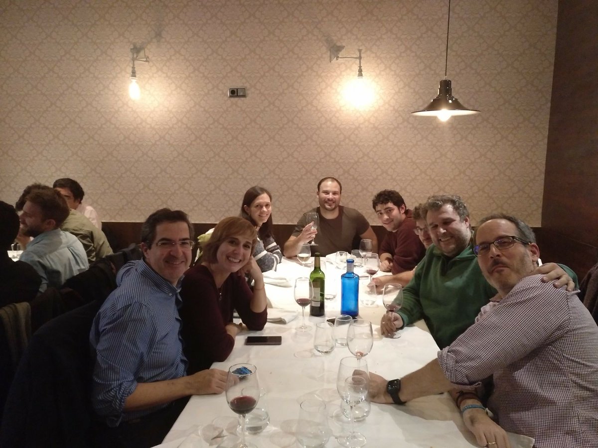 Comida de grupo del GATV