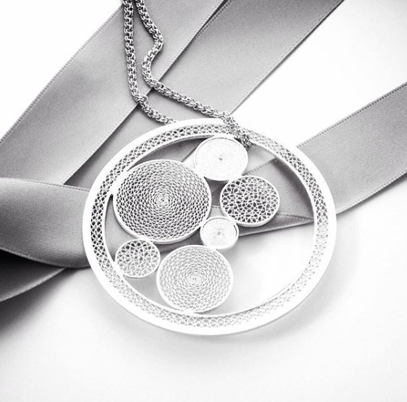 AtMayfair's tweet photo. There’s still time to get the perfect Christmas for her from Agora Jewellery. Available on AtMayfair 💍 #jewellery #luxury #accessories https://t.co/zhKzJREIkk