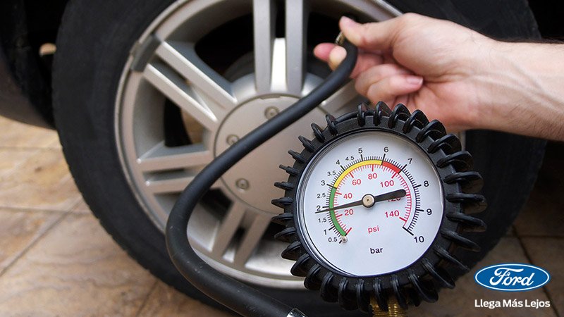 TuFordMexico's tweet photo. Te recomendamos revisar la presión de los neumáticos de tu auto con frecuencia. No hacerlo puede ocasionar un desgaste irregular y más consumo de combustible. #TipsFor.
Recuerda agendar tu cita de servicio aquí: https://t.co/u7y79U3anR https://t.co/jpWx03hOqI