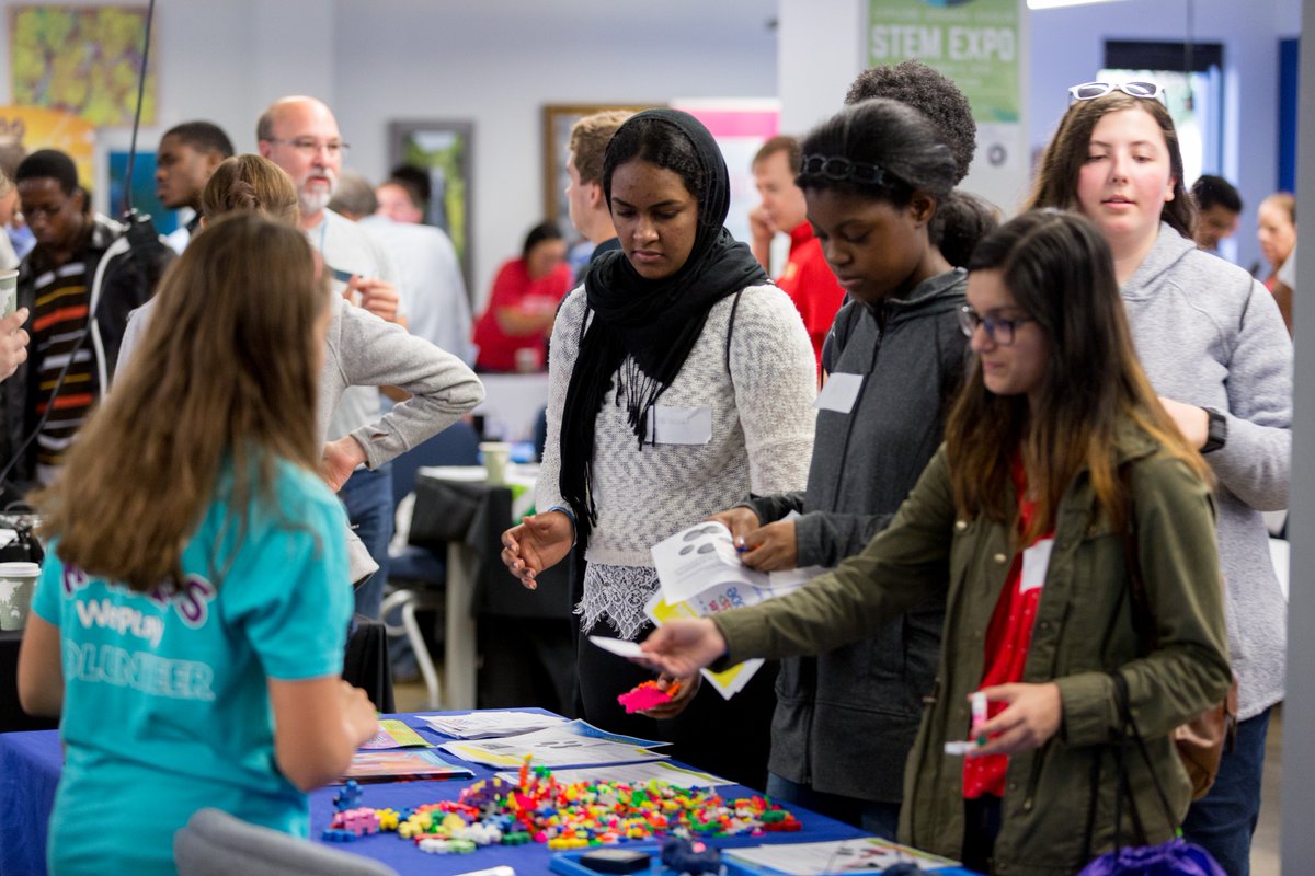 STEM_RTP's tweet photo. Between our two STEM Expos in 2017, 92% of students said they became more aware of how STEM interacts with their day to day life and 97% of the students said that they learned something new at the expo! #STEM2017 #STEMoutreach https://t.co/miep5NwcBe