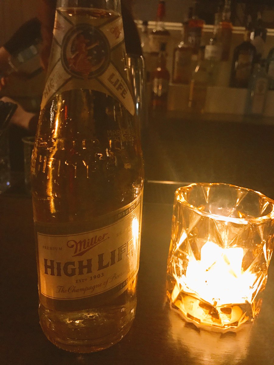 #jackandfannys #champagneofbeers #boccelife #ues