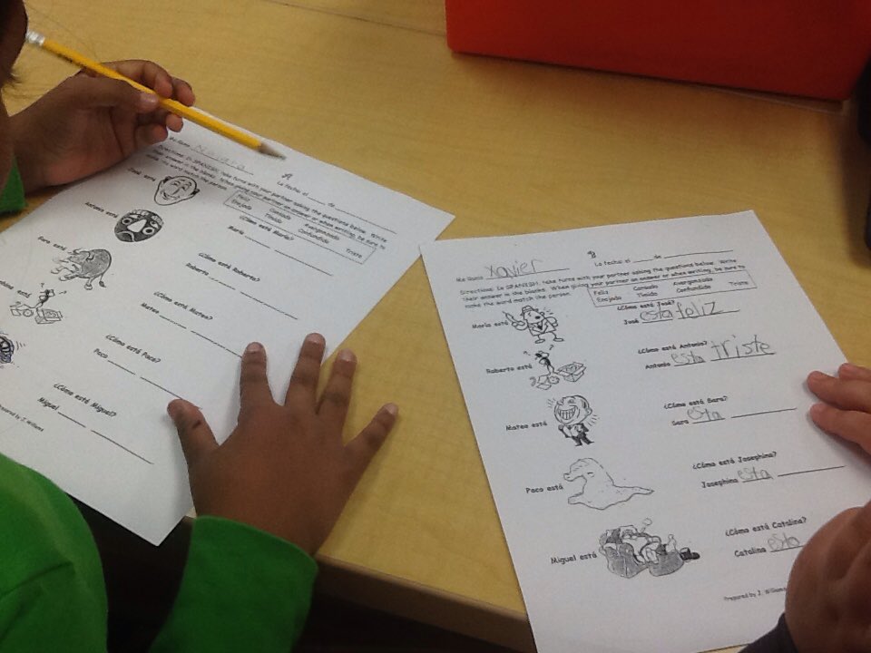 aaee_specials's tweet photo. #aae3rd interviewing partners using emotion vocabulary https://t.co/Z0kUpJO6Jj