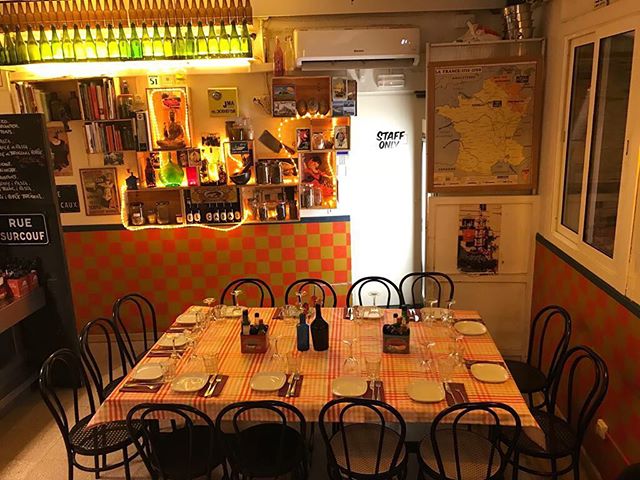 elcasalcafe's tweet photo. ¿Quieres hacer una #celebracion especial?
¿Un #cumpleaños una #reuniondeamigos?
Pues cuenta con #elcasaldenoche y te prepararemos una mesa así de bonita! 
--
#elcasal #celebrategoodtimes #comeon #elborn #mesaparacuantos https://t.co/3nXcmuAeOd