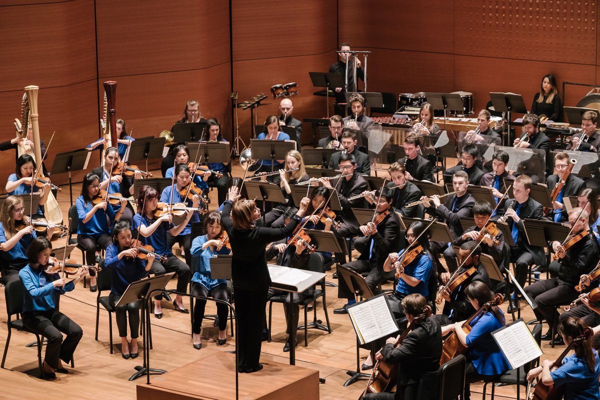TheOrchNow's tweet photo. Thanks to everyone who made it out to our concert with #JoAnnFalletta at @LincolnCenter last night! We had such a blast performing there with Dennis Kim &amp; Roman Mekinulov. (Their encore was Halvorsen's arrangement of Handel's Passacaglia.) Let us know what you thought! https://t.co/G73OCpjG90