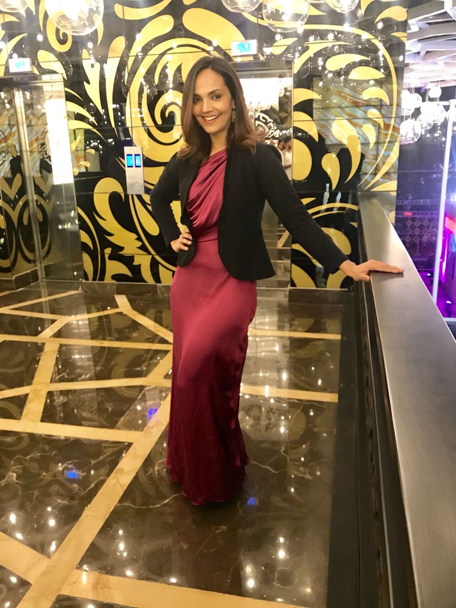 hawwsips's tweet photo. #Celebrities grace the launch of CINE #goldplex Cinema at #bahriatown , Karachi, making it a glamorous affair. #AyeshaOmar, #AaminaSheikh, #JawedSheikh, #SunitaMarshall, #NadiaHussain, and many others.
#CineGoldPlexKhi #BahriaTownKhi #3DGoldClass #LuxuryCinema #BelieveTheHype https://t.co/BZavgE6kIw