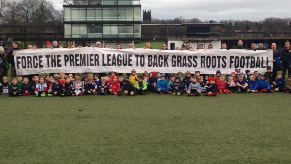 savegrassroots's tweet photo. TIME RUNNING OUT 
How can a petition that could bring in over £400M of investment into Grassroots football only have 15,925 signatures ????? 
This petition will only happen if ALL football fans sign and share this petition https://t.co/jmGGTmgSX1 … … https://t.co/KnC4ILWbvT
