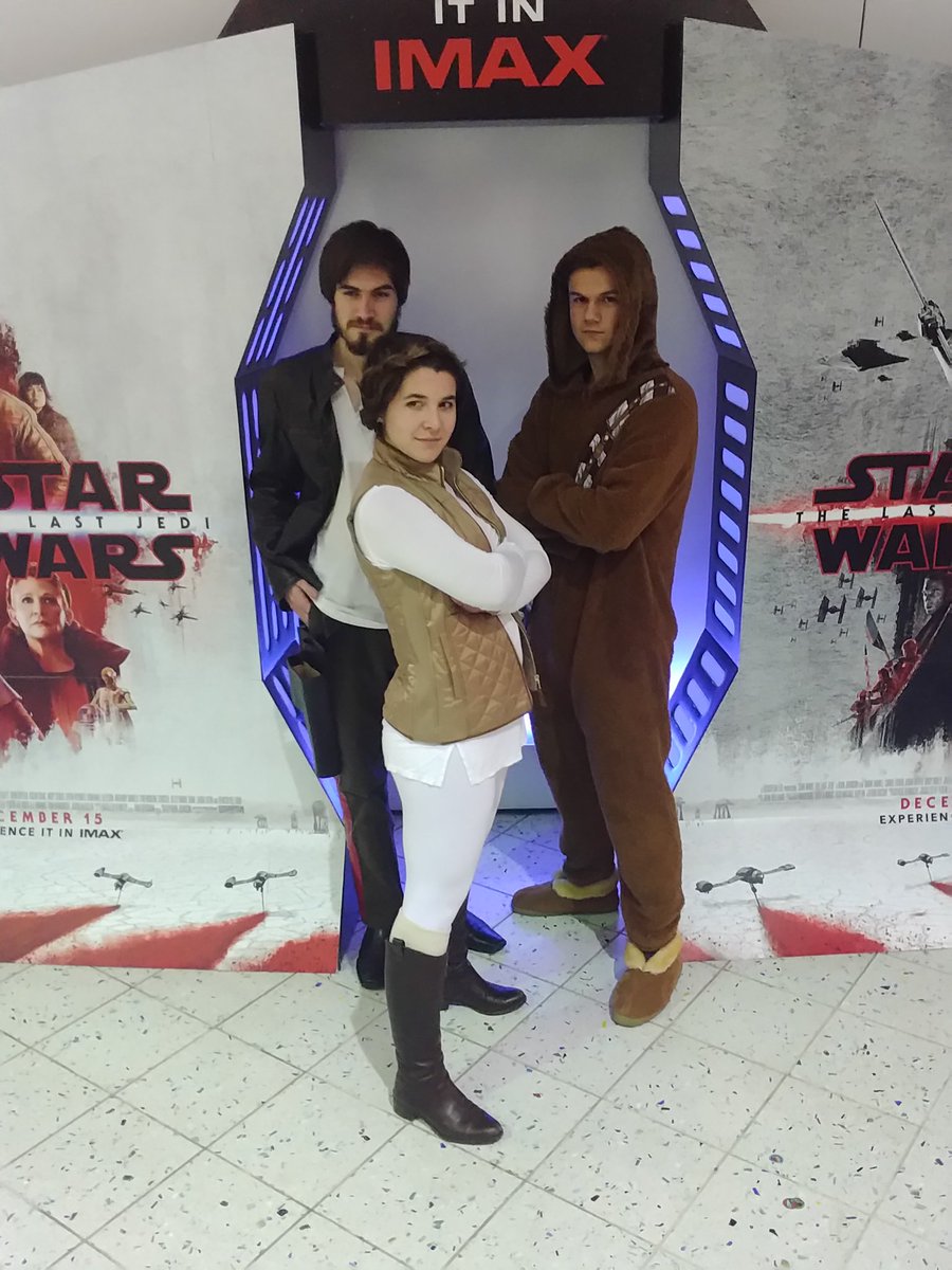 AndrewWestmark's tweet photo. Awesome time at #TheLastJedi with Melissa and the kids yesterday.   The kids as Han, Leia and Chewy. We went as Poe and #BB8 https://t.co/pMFnKfkXVV
