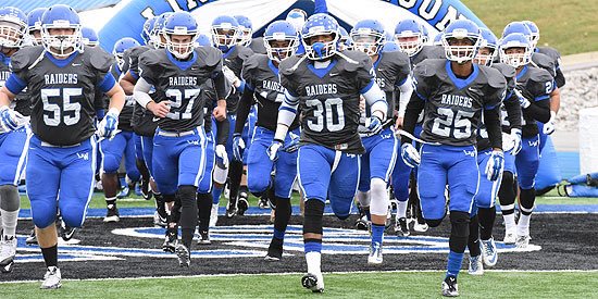 CoachHoon's tweet photo. Very thankful for @Npworkman of @LWC_Football for coming by @Carrollton_High this morning !!! #TheBlueRaid https://t.co/sBPrxsPCyC
