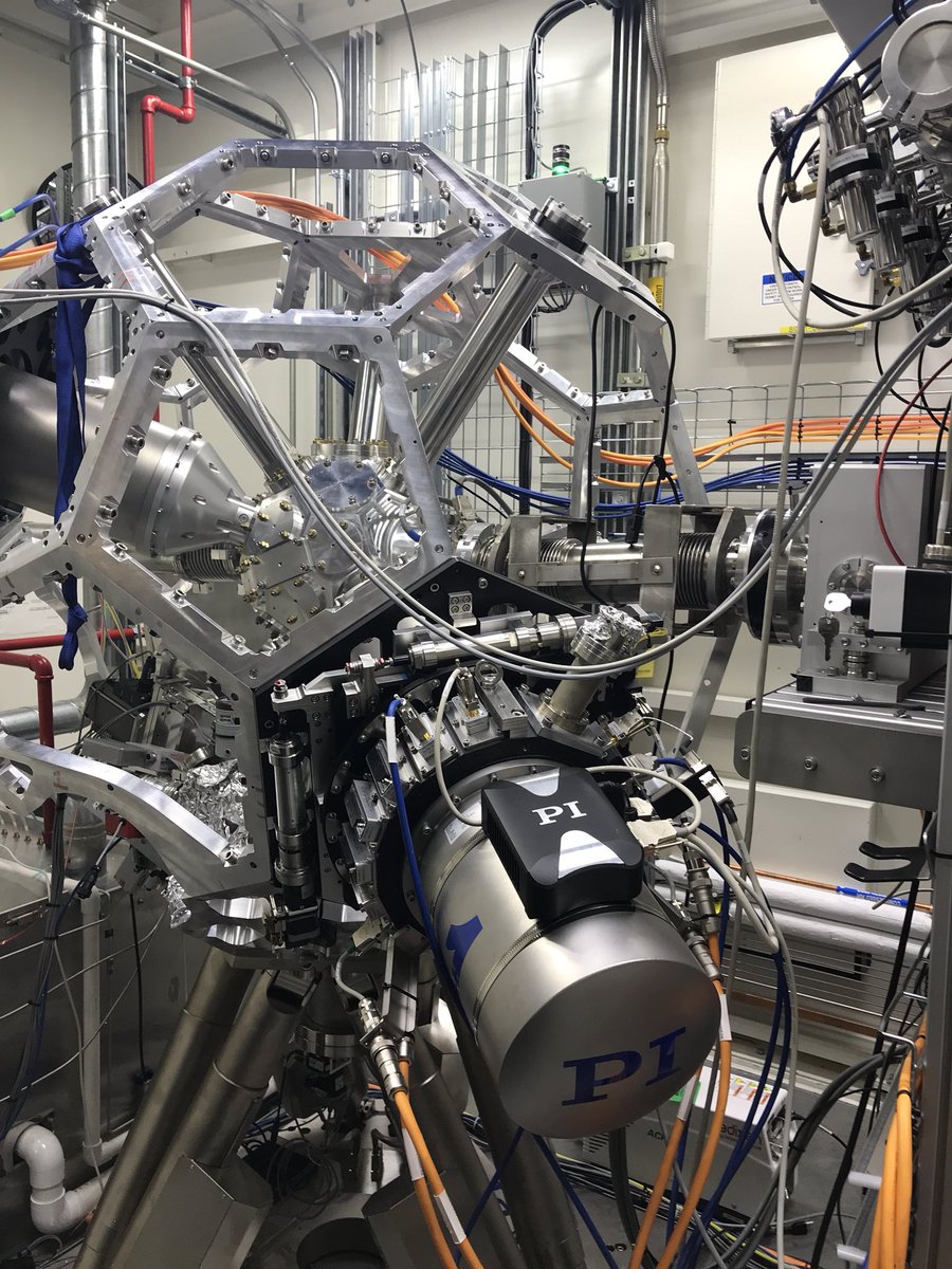 esuffolksls's tweet photo. Great to see 9 @ESBOCES districts participating in out Partners in Science with @BrookhavenLab today we toured #NSLS2 #leadoutloud https://t.co/BJQ4HyeWfC