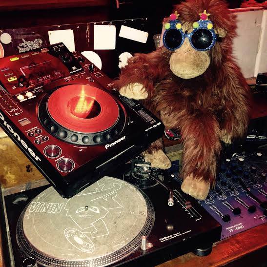 Saturday will be our last late night session we will be open till 3am monkeys 🙈