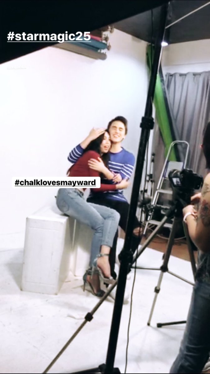 amethystxmw's tweet photo. Ayun eh. May pahabol pa si Nik Gonzales! ;)

@maymayentrata07
@Barber_Edward_

#ChalkLovesMayWard https://t.co/WLHhOD779i