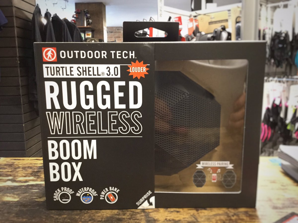 PFBmexico's tweet image. Arma la fiesta a donde sea que vayas con la súper #bocina #TurtleShell 3.0 de @OutdoorTech, es aprueba de agua y de golpes, se conecta vía #Bluetooth y suena súper chicles ✨👌🏽🎼🕺🏽💃🏽