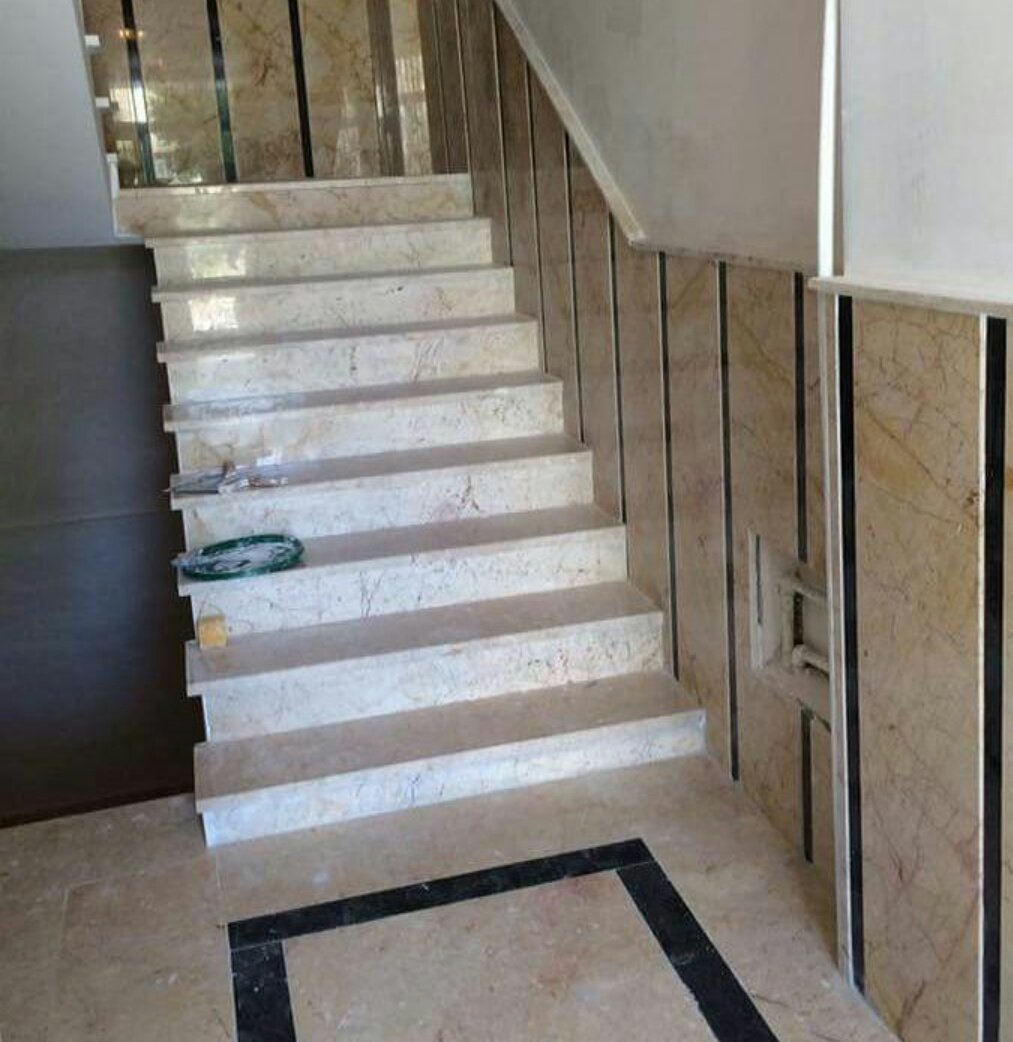 تركيب درج السلالم والمصاعد وتركيب نعلات الأبواب حجر ورخام وجرنيت 
عمل برويذ الدرايش والابواب المصاعد