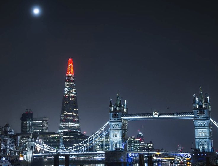 thetablecafe's tweet image. Lights will guide you home... ✨
⠀
See you back here bright and early tomorrow for your weekend brunch. 

📋thetablecafe.com/menu

🛎thetablecafe.com/bookings
⠀
Photo: @6stops #thisislondon #shardlights