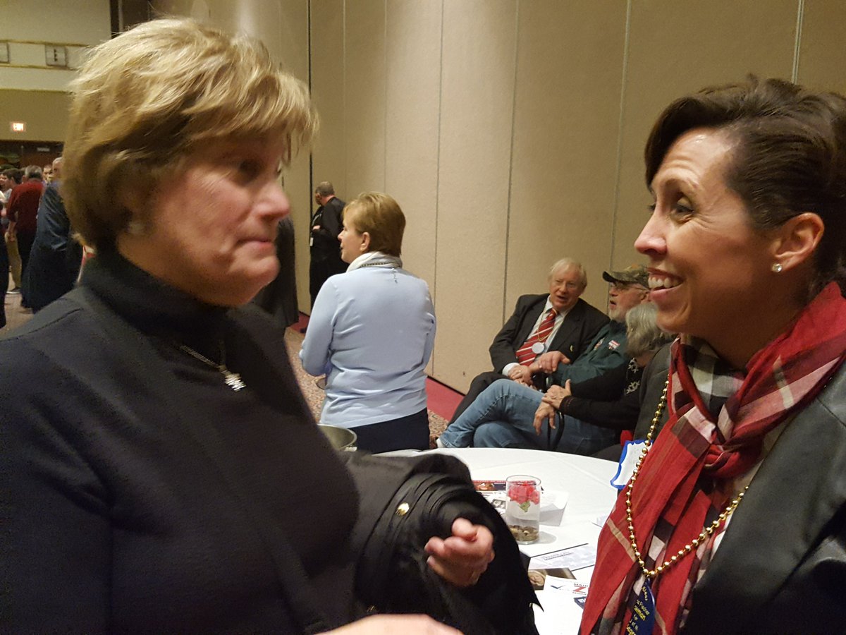 DunaskissForWSU's tweet photo. Great time at the @MIGOP Christmas event! Merry Christmas and Happy Holidays! https://t.co/PQPsVqzDGi