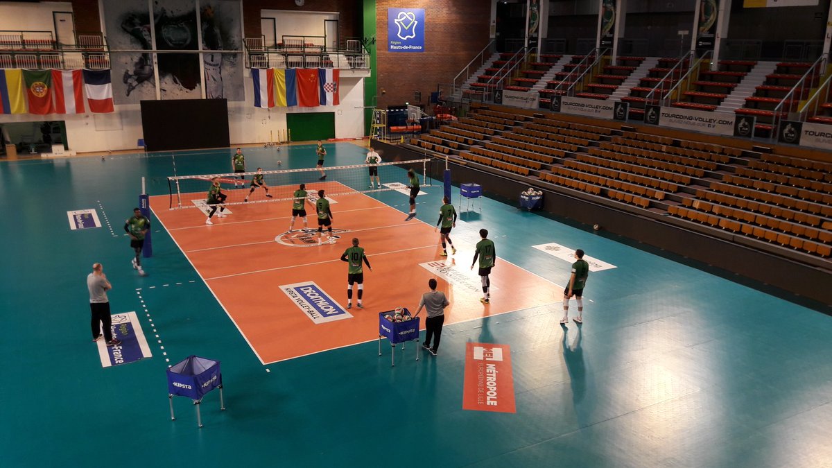 TLMVolleyBall's tweet photo. 💥 Dimanche 17h00 💥
🔜 Le choc de la dernière journée de la phase aller! 
TLM vs @ParisVolley75 💪💪💪 https://t.co/aN078NeUCr