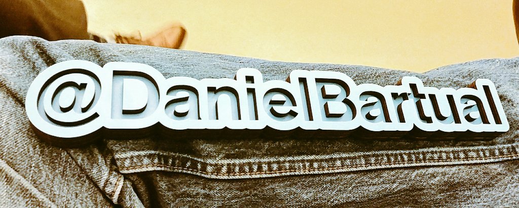 DanielBartual's tweet photo. You're not a real #hyperthinker until you have your own handle 3D printed. Thanks @ZNConsulting! https://t.co/z0dXRdbvlD
