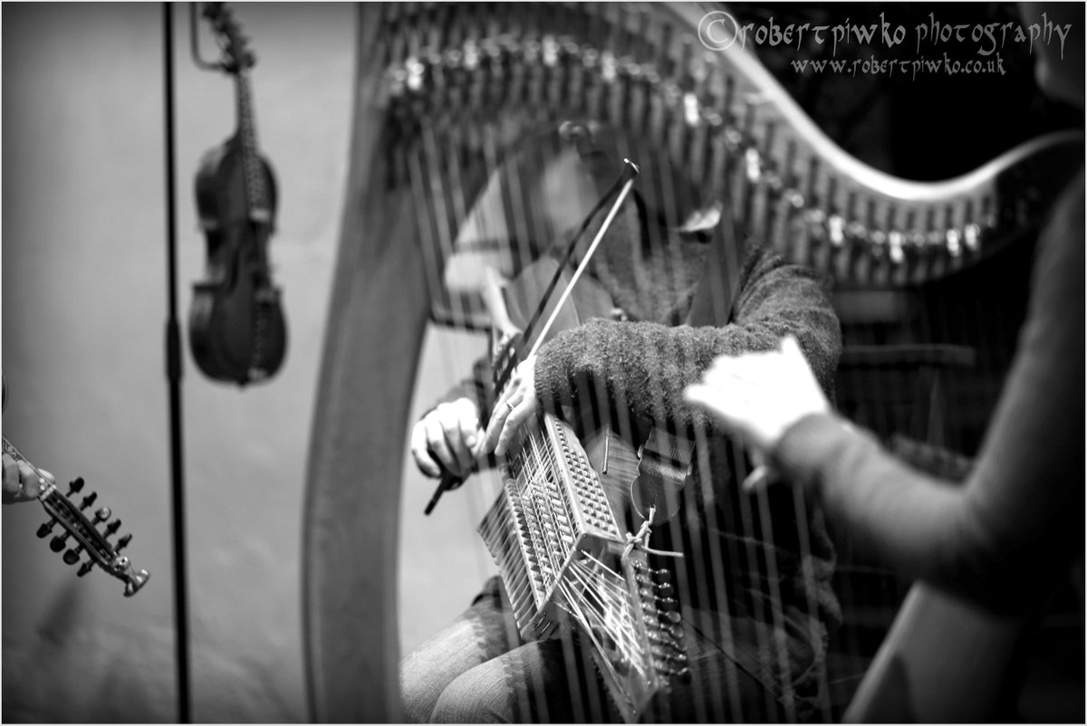 robertpiwko's tweet photo. The Society of Strange and Ancient Instruments @SSAI13 in rehearsal, SPECIAL #CHRISTMAS CONCERT @LtMissendenFest "The Longest Night" #Music with @jeankellyharp @claresalaman starts at 8pm https://t.co/1HomsFtgRO