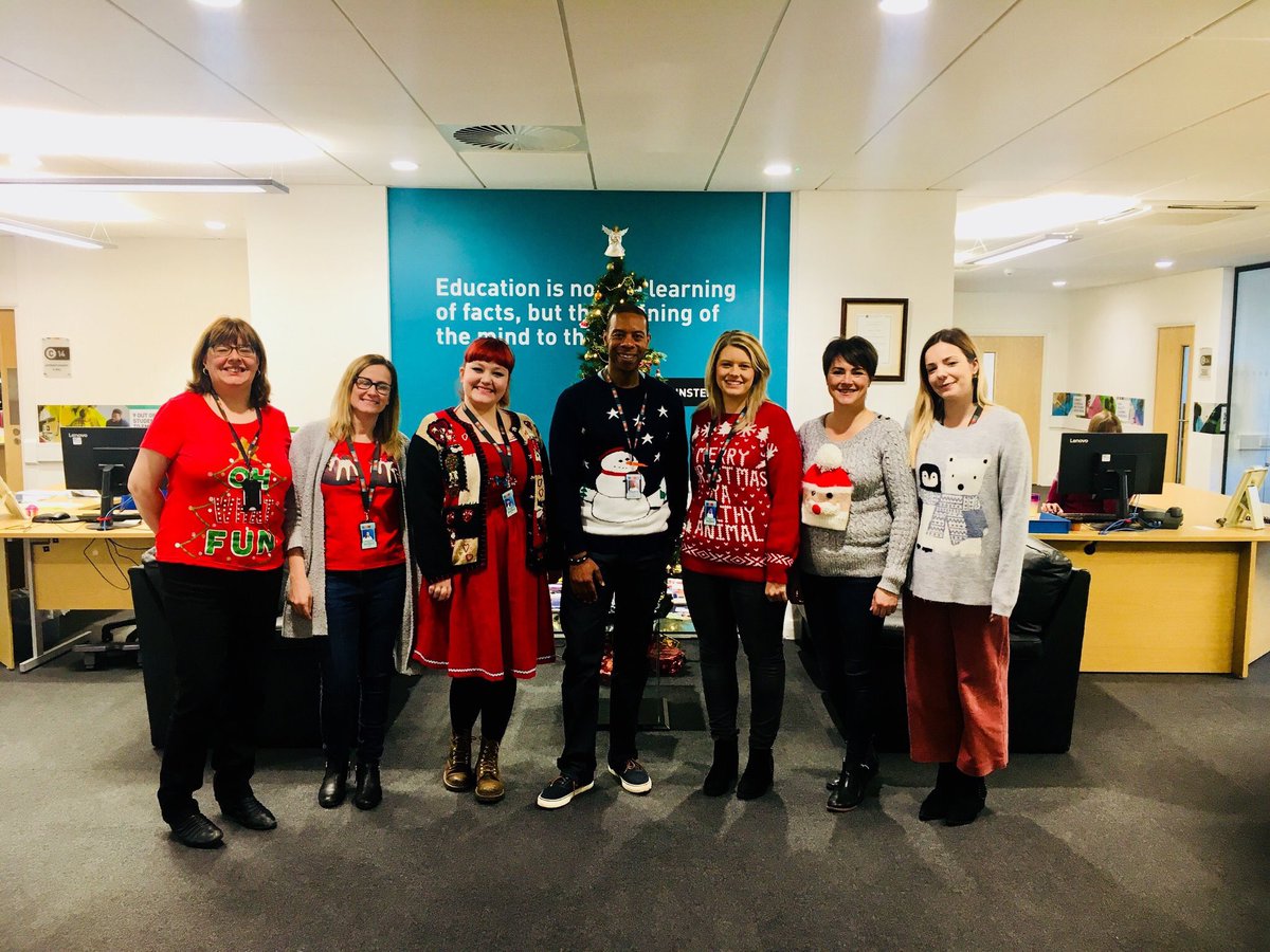 FundingUnit's tweet photo. Our staff are proudly sporting their Christmas jumpers for #christmasjumperday2017 https://t.co/BDeMylLap8