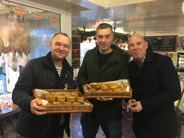 NickHancock's tweet photo. @strayfmwill STARS IN THEIR PIES🌟⭐️💫 https://t.co/hzrEISU59u
