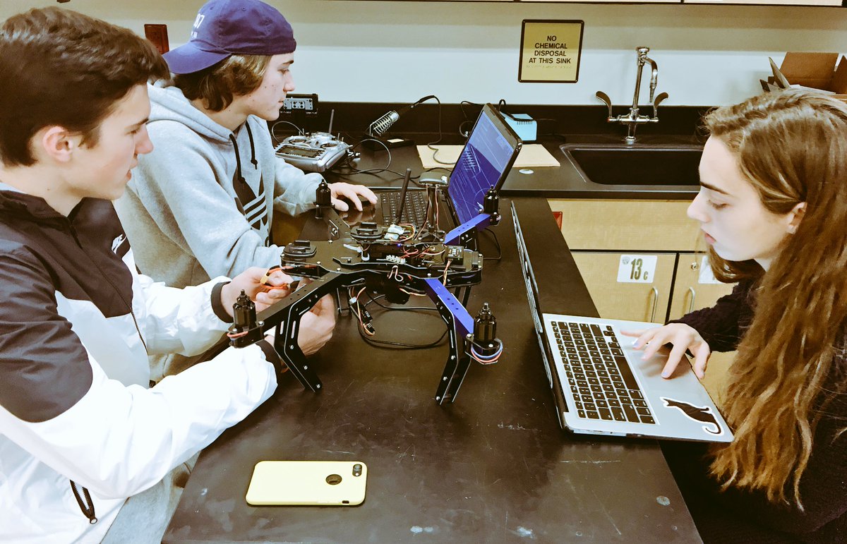 patkaplo's tweet photo. WHS #lanchedrone team working out startup kinks in their drone CPU. Lanche Drone was one of the 5 funded teams from #whssharktank in the new #capstone course. Their drone will scan snowpack for avalanche victims &amp; drop paint markers for faster rescue. https://t.co/zZd0722YAm