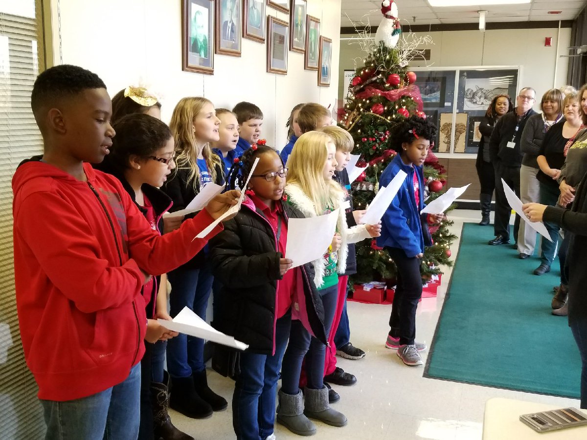 JMCSchools's tweet photo. #JMCSS Central Office staff was treated to #ChristmasCarols 🎼 from some of the sweetest voices around! 🎤 Thank you, to these #DenmarkElementary students 🎄🎅🏾🤶🏽 https://t.co/0om4rjTdrf
