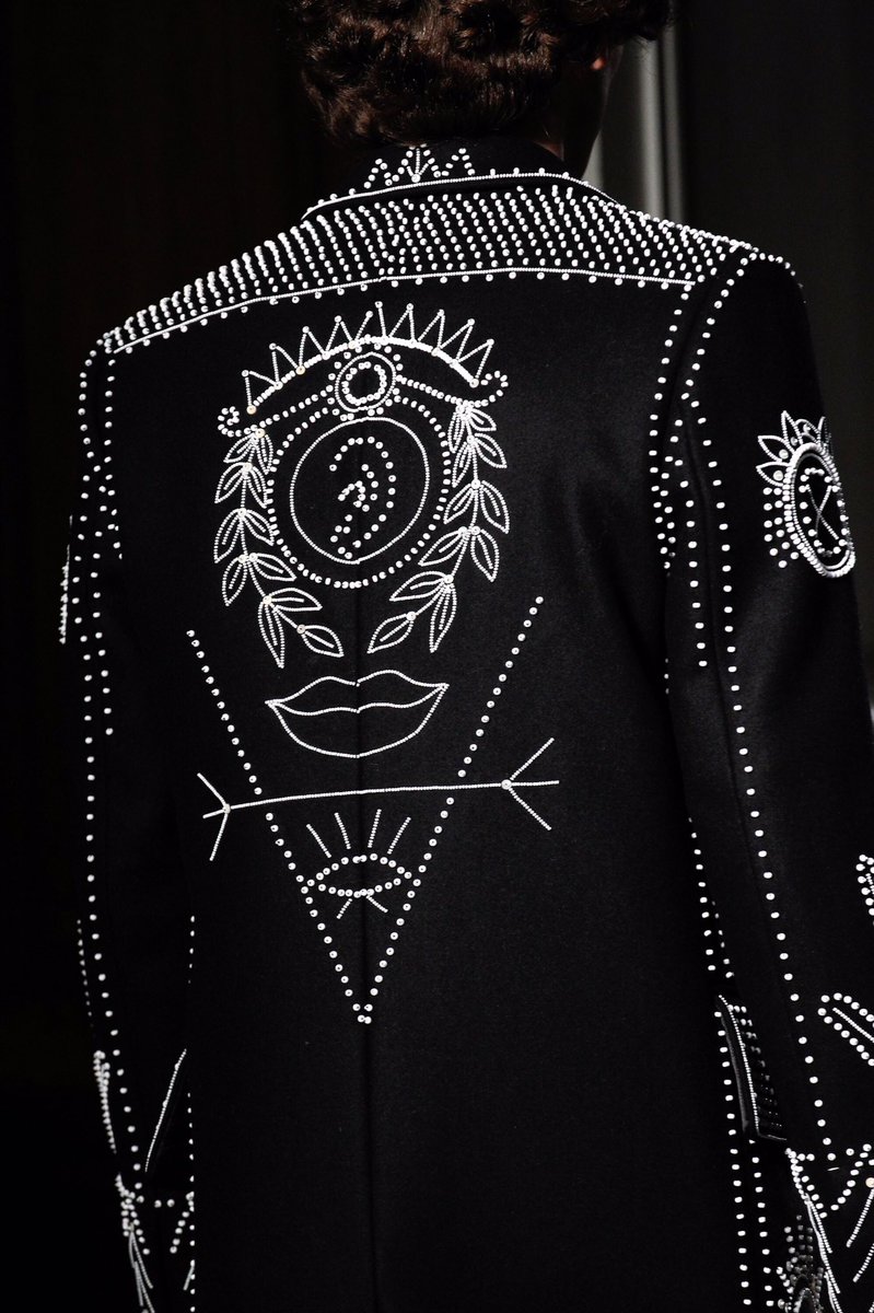 diorangxl's tweet photo. Valentino Fall 2016 Menswear https://t.co/3B5a4liAVS