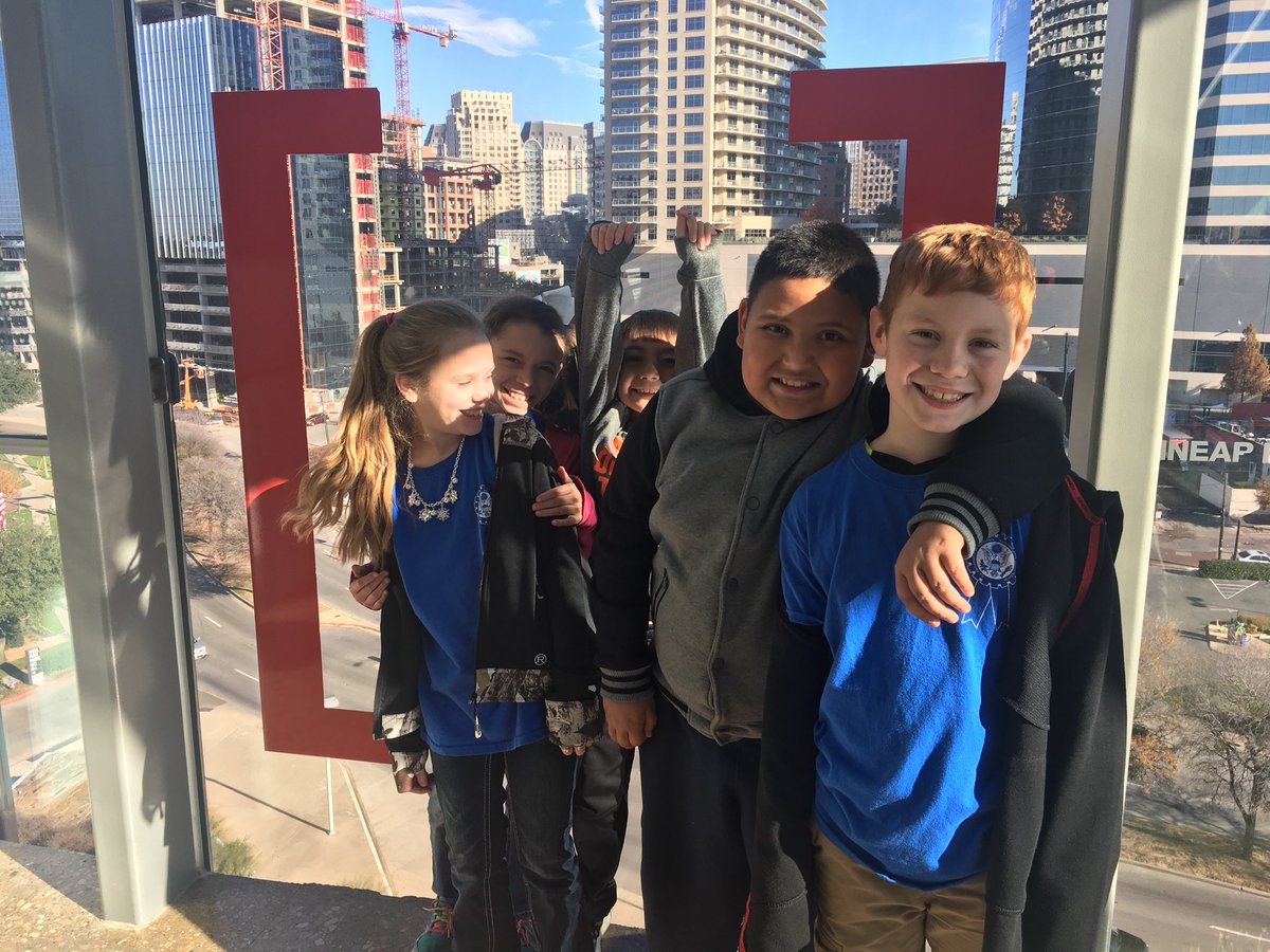 CrossTimbersEl's tweet photo. Our third graders are exploring the Perot Museum in Dallas today!  #azleISDway #CTloveslearning #fieldtripsarefun https://t.co/31uTBbZPcb