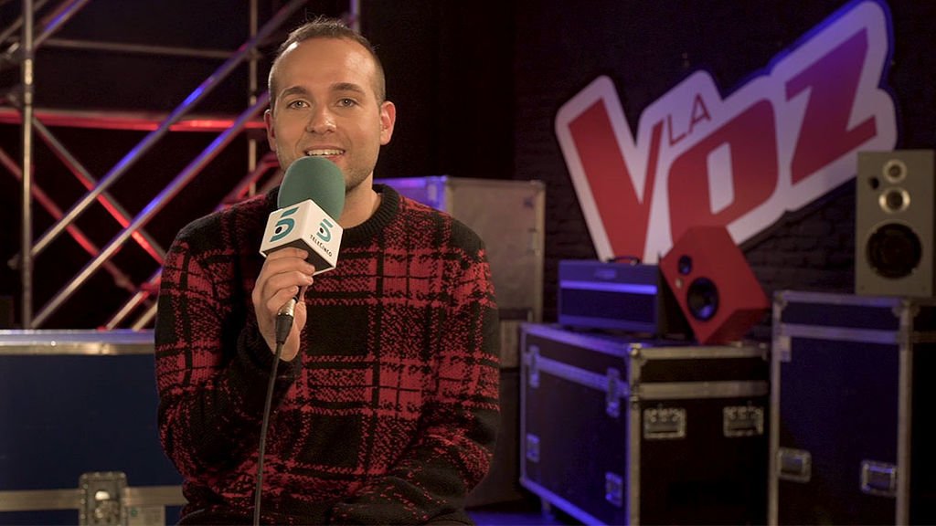 ¡<a href="/CarlosVLaVoz/">Carlos Villa La Voz</a> nos cuenta en exclusiva sus mejores momentos en el programa y lo que es para él lo más importante! #AdeslasDaLaVoz  bit.ly/2yDZ21D