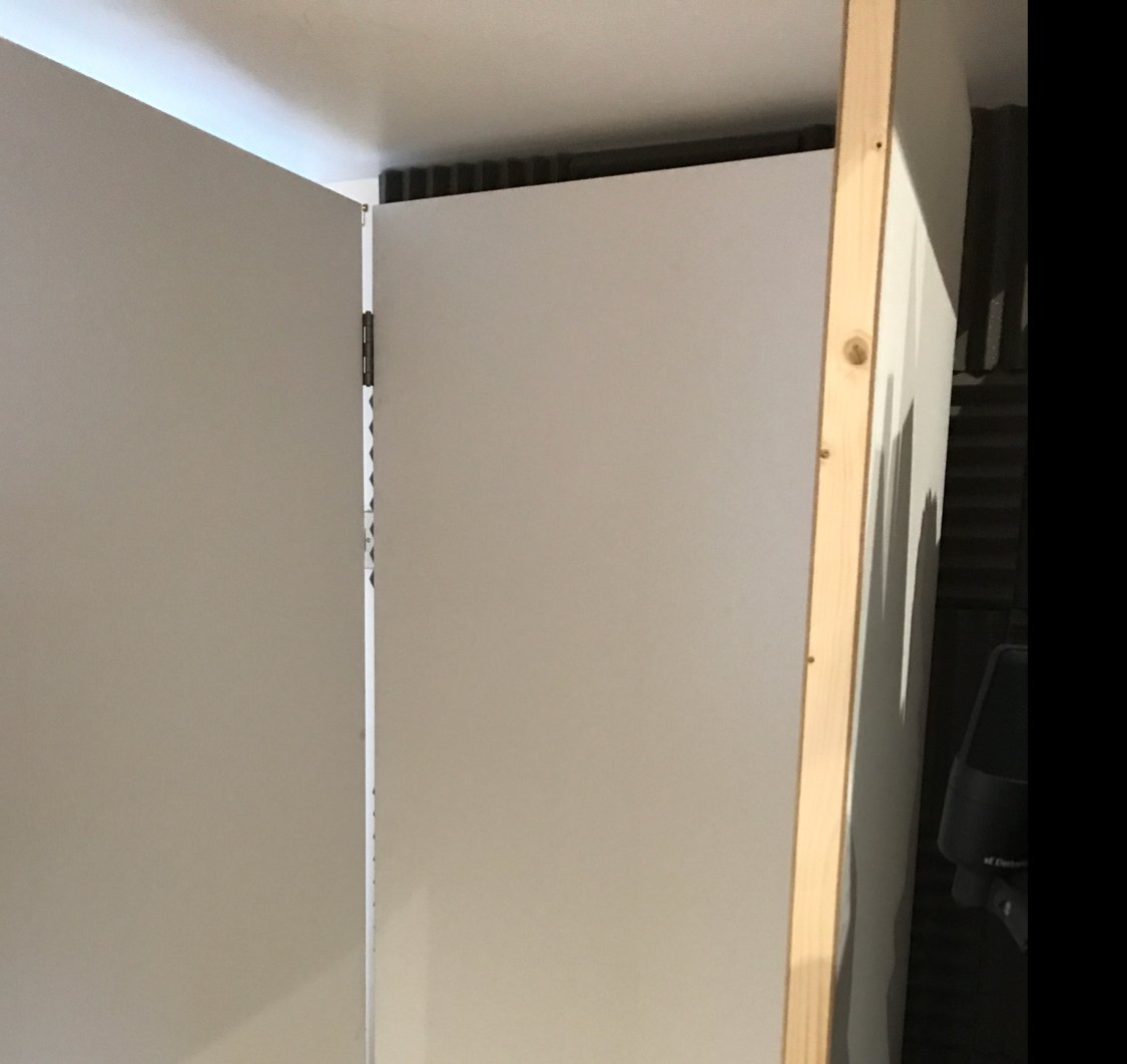 westymusic's tweet photo. Sound-screen part 2: First panels with hinges. 
If you can’t find it online, build it yourself! #westymusic #soundscreen #creativeideas #buildityourself https://t.co/WGpvw8zPbU
