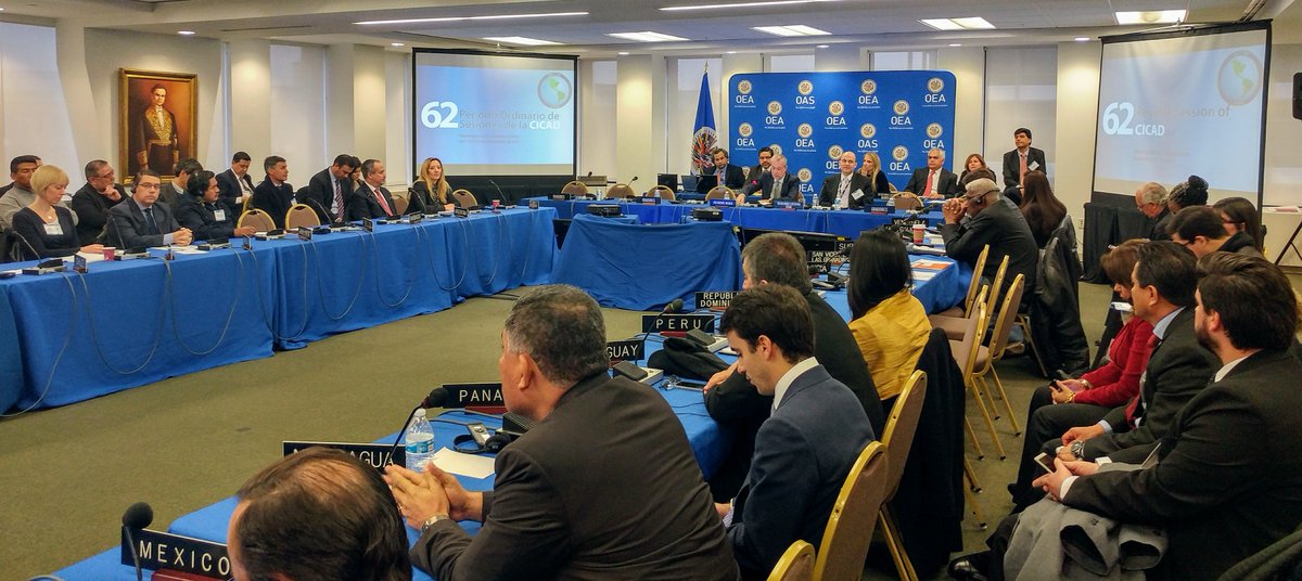 CICAD_OEA's tweet photo. Estados Unidos es elegido Presidente del #GrupodeExpertos para el control de #NarcotráficoMarítimo para 2018 en #CICAD62 / United States is elected as Chair of #GroupofExperts on the control of #MaritimeNarcotrafficking for 2018 at #CICAD62 https://t.co/v5hy7d7a7R