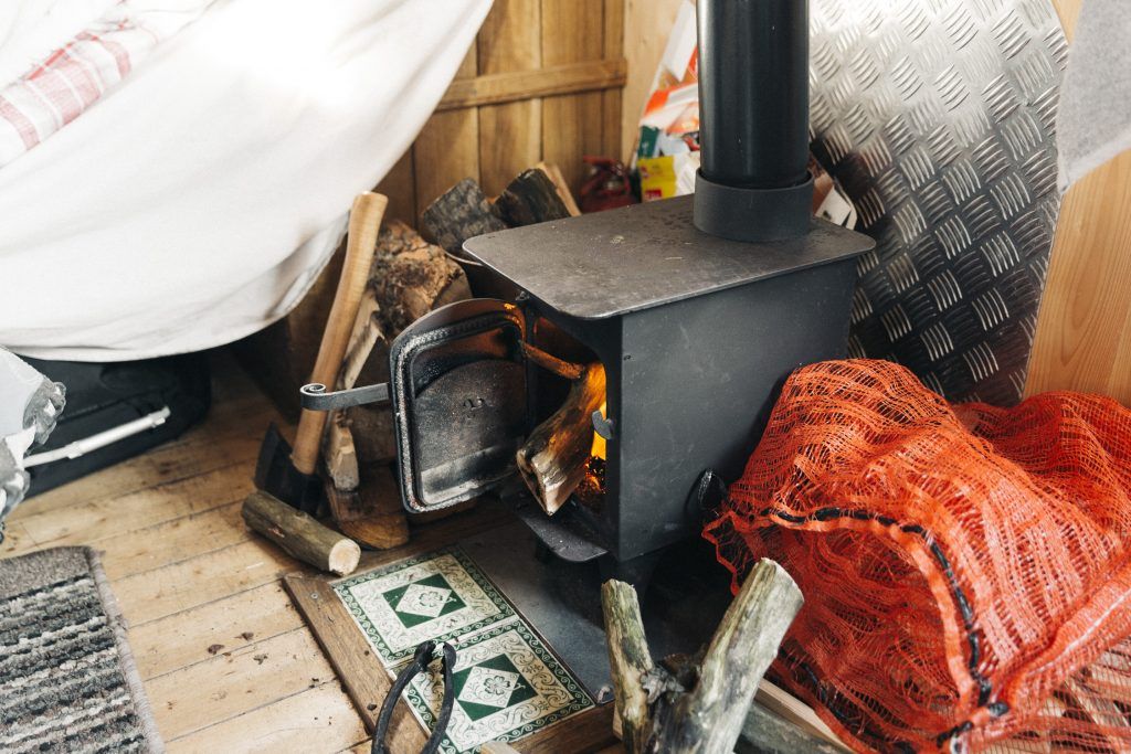 SwiftHitch's tweet photo. Get tips on A European Tour in a Quirky Campers Campervan by @QuirkyCampers https://t.co/Aeuw2K6YgU  #vanlife #rv #gadgets  #gorving #rv #roadtrip #travel #rvlife https://t.co/vQshjvr8pU