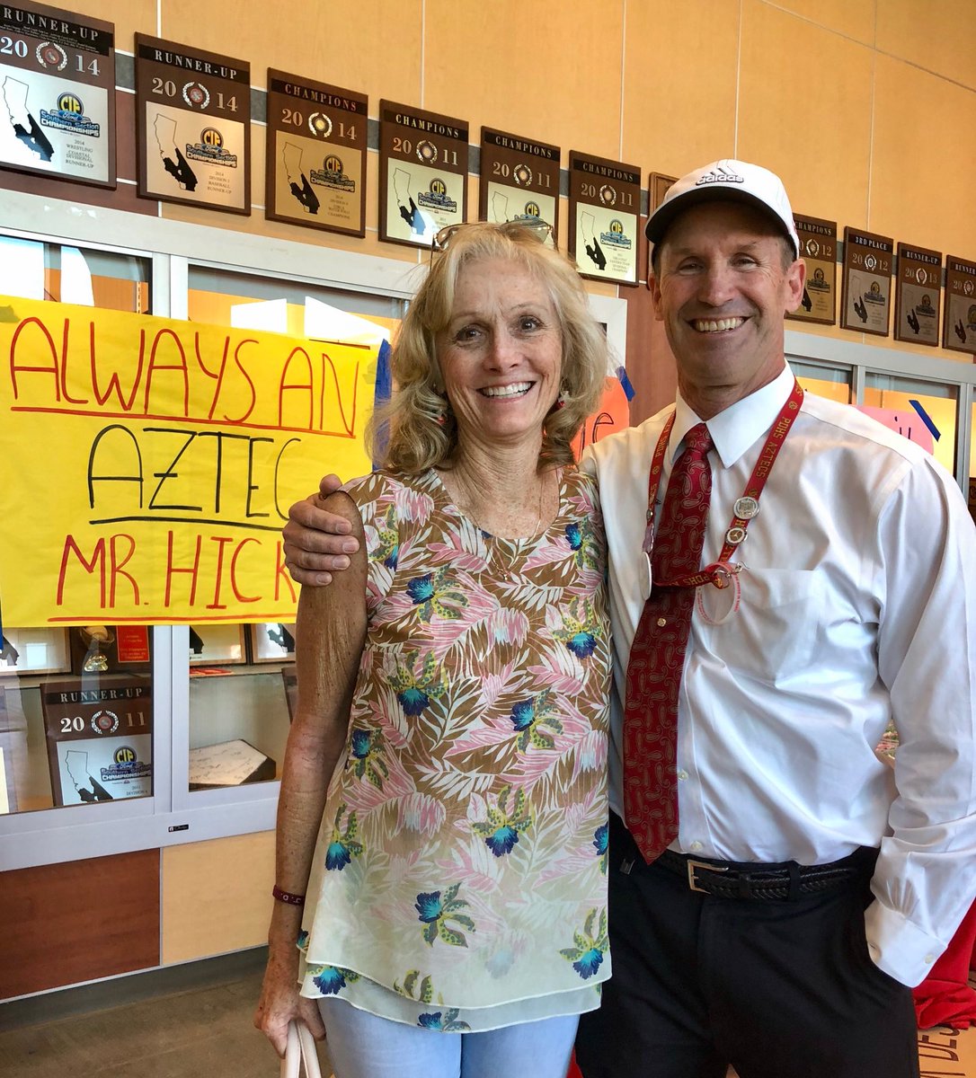 PDHS_Historian's tweet image. THANK YOU MR. HICKS!! We will miss you❤️💛 #AlwaysAnAztec