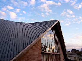 weRoofnet's tweet photo. Keep the Roof Over Your Head in Good Shape for Longer https://t.co/yYpW4hZfHL #RiversideRoofing #OrangeCountyRoofer #WeRoof https://t.co/GK4Tpq3kl9