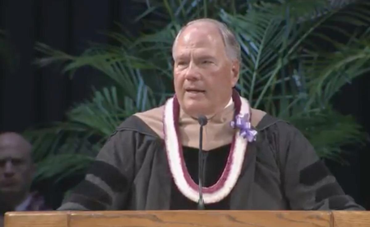 the_churchnews's tweet photo. Must read: Elder Rasband invites Donny Osmond to share message at BYU-Hawaii graduation @marianne_holman https://t.co/5nctbTtpxK https://t.co/5vxKWIioI5