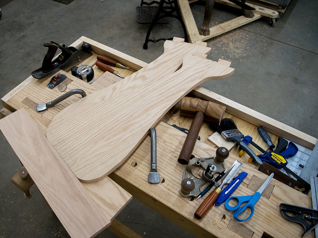 MosquitoMade's tweet photo. Getting some work done out in the shop. Those are 7" wide mortise and tenon joints using the Barnes mortiser :-) #woodworking #handtool #footpowered https://t.co/KtkXnf2VFK