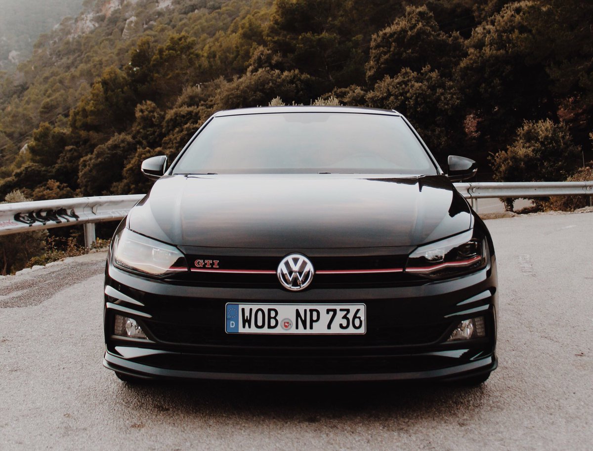 UKVolkswagen's tweet photo. Hot hatch. #PoloGTI #Volkswagen #VW #GTI https://t.co/8q0JOmiGI9