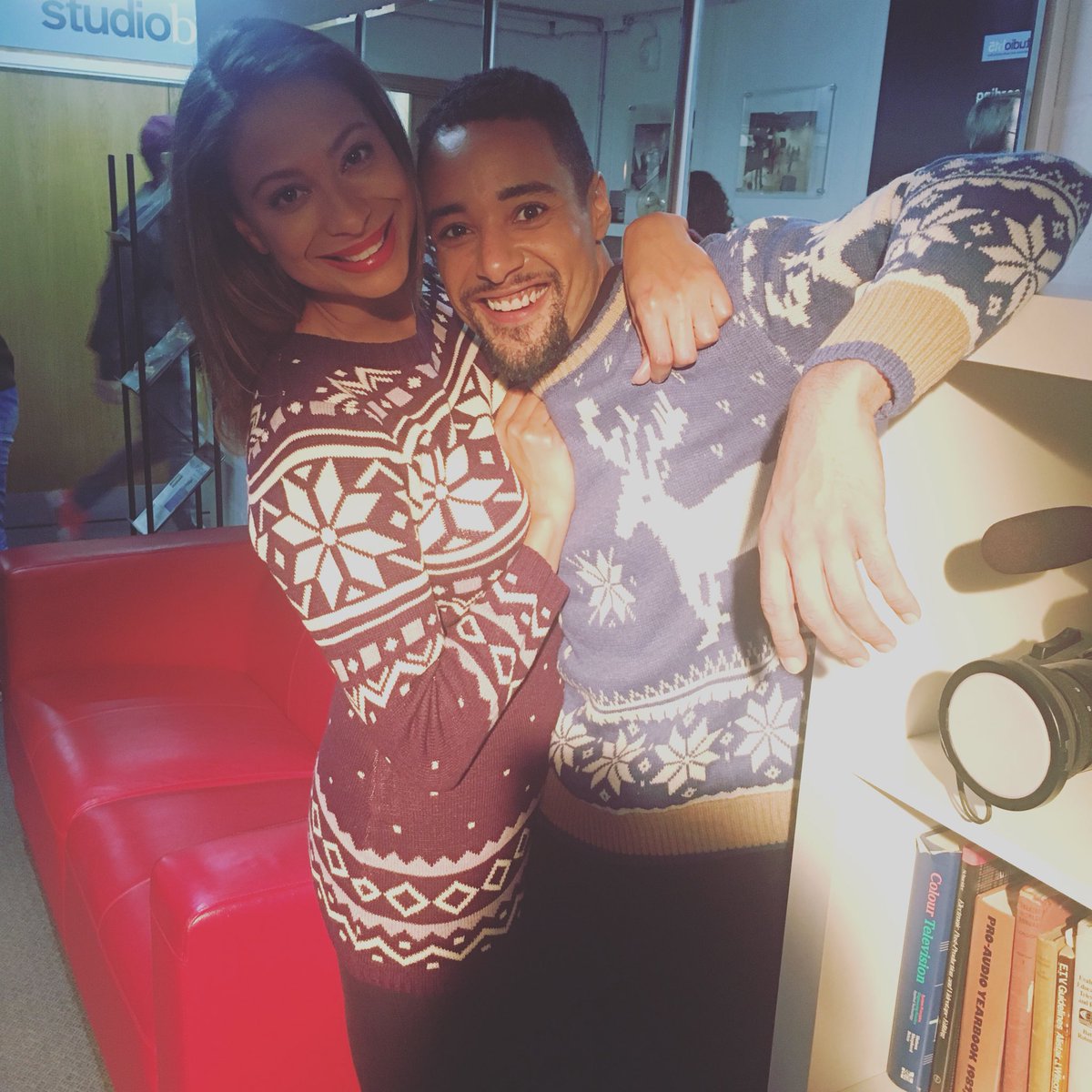 Laura Rollins tweet media