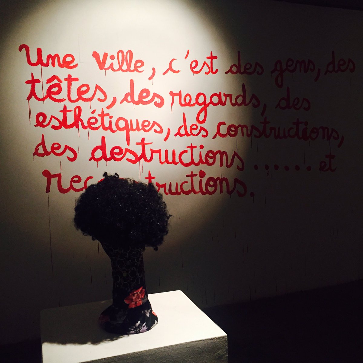original_found's tweet photo. #Live 'Mutants' by Boris Nzebo At @FondDonwahi till 2018.01.31
*******
#Expo 'Mutants' de Boris Nzebo à Fondation Donwahi jusqu'au 31.01.18. https://t.co/1ZtVipc9ce