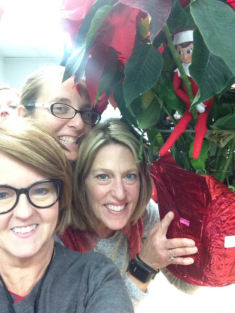 2017huffman's tweet photo. #robtheelf https://t.co/O3RxaRu0VF