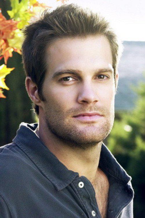 Happy birthday Geoff Stults     